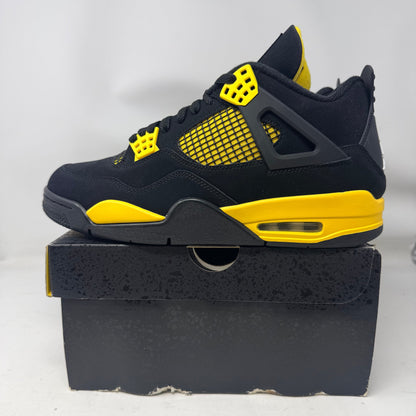 Jordan 4 Retro Thunder (2023)