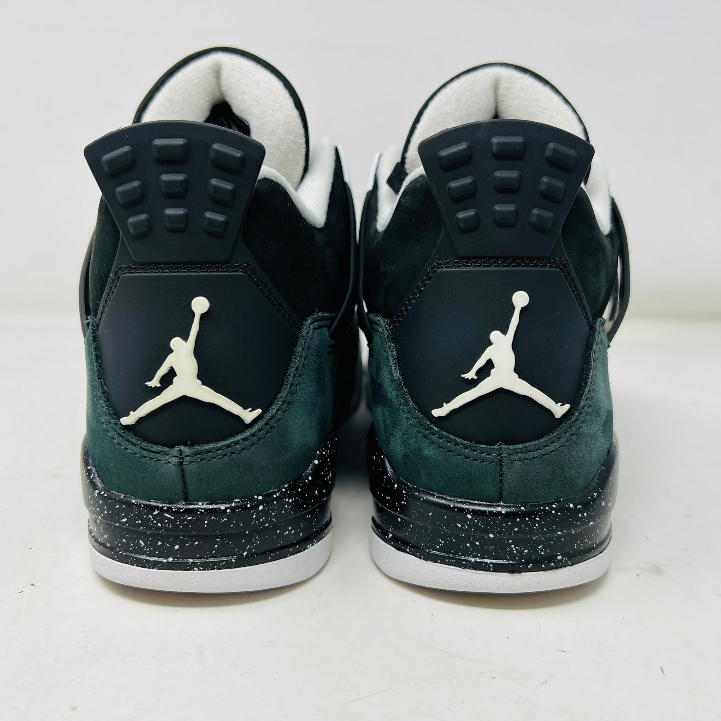 Jordan 4 Retro Fear (2024)